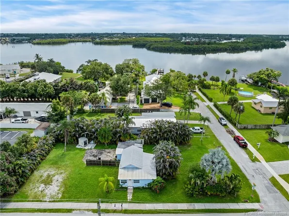 2849 SW Cornell Ave, Palm City, FL 34990