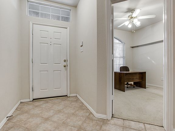 4th image of 4504 Saddleridge Dr