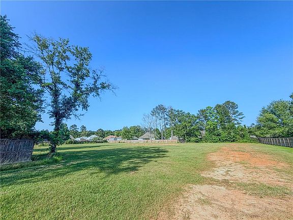 4th image of 1077 N Haven Dr