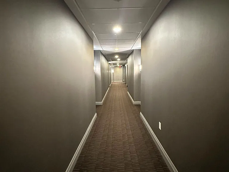 400 Adelaide St E #1202 — Photo 28