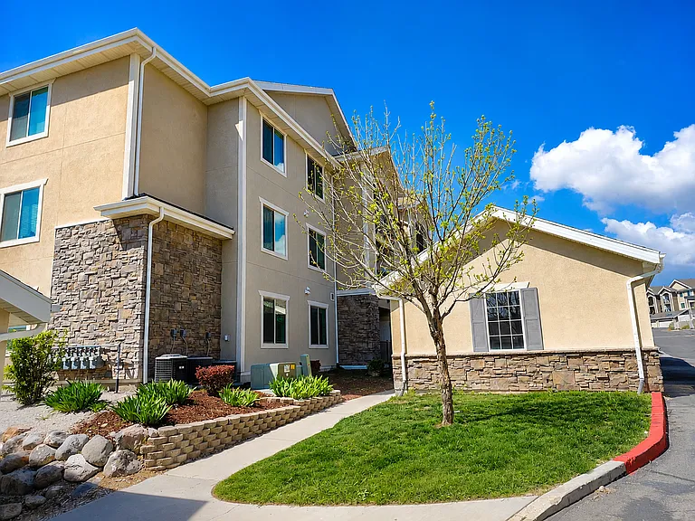91 W Springview Dr — Photo 20