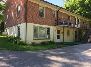 209 Reynolds St APT 3, Blacksburg, VA 24060