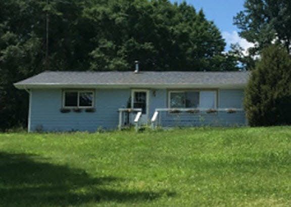 1st image of 23528 Jefferson Center St