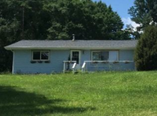 23528 Jefferson Center St, Cassopolis, MI 49031