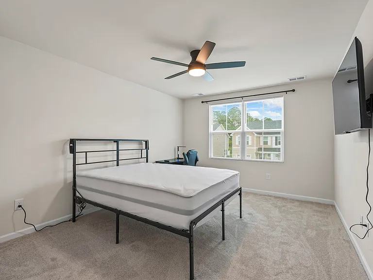 338 Myrtle Meadows Dr — Photo 26