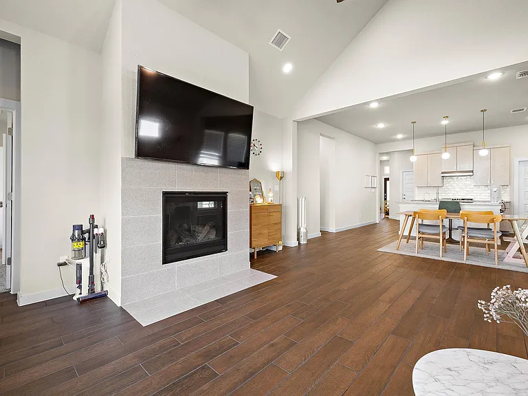 120 Upland Dr — Photo 6