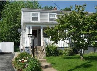 337 Cedar St, Jeannette, PA 15644