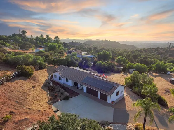 12545 Arboleda Vista Dr, Valley Center, CA 92082