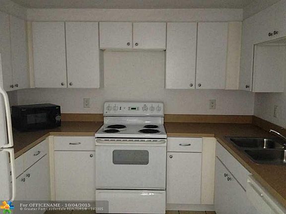 3rd image of 1250 S Miami Ave APT 1606