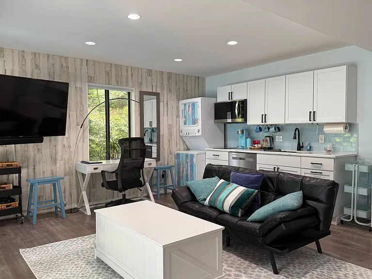 Owls Cove Ln — Photo 4