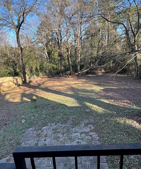 2058 Shamrock Dr — Photo 17