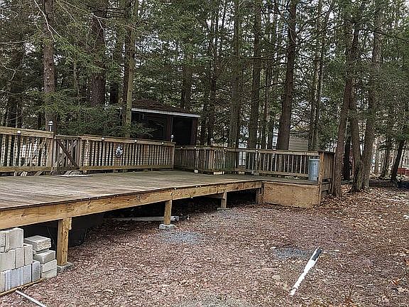 2nd image of 63 Hemlock Trl