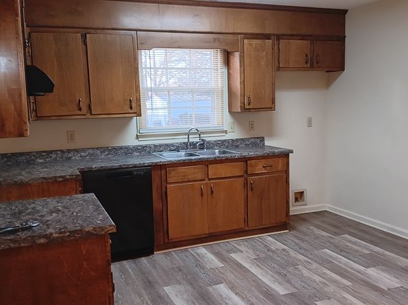 (undisclosed Address)