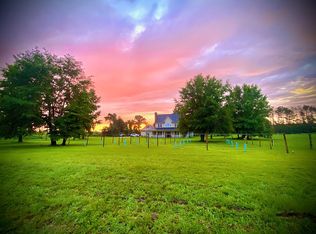 260 Devanes Farm Rd, Harrells, NC 28444