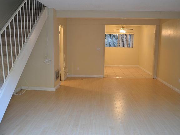 2nd image of 882 Victor Ave