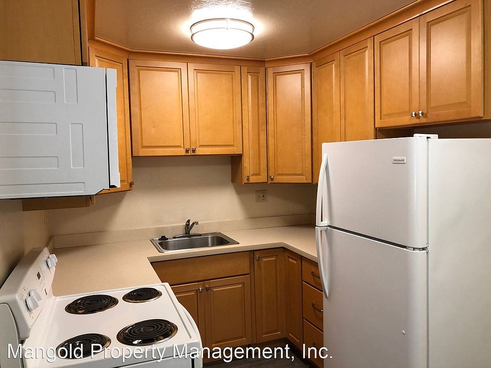 1st image of 7 Moreland Ave APT 26