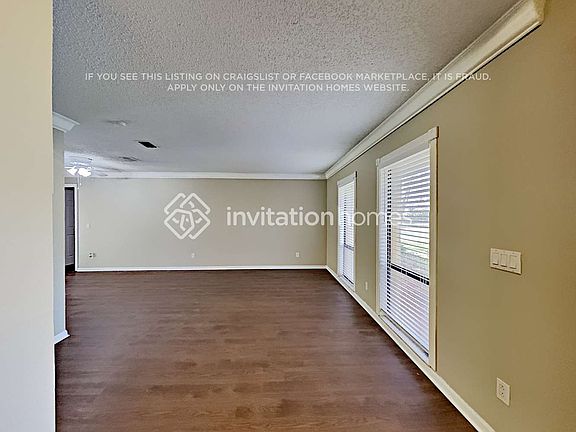 3rd image of 14901 Pelican Point Pl