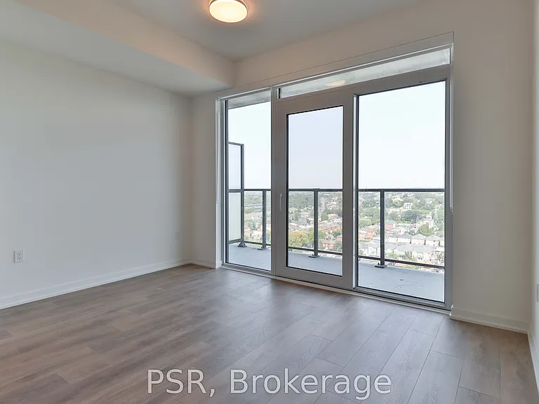 1285 Dupont St #1606 — Photo 13