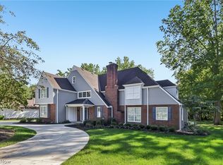 27473 Dellwood Dr, Westlake, OH 44145