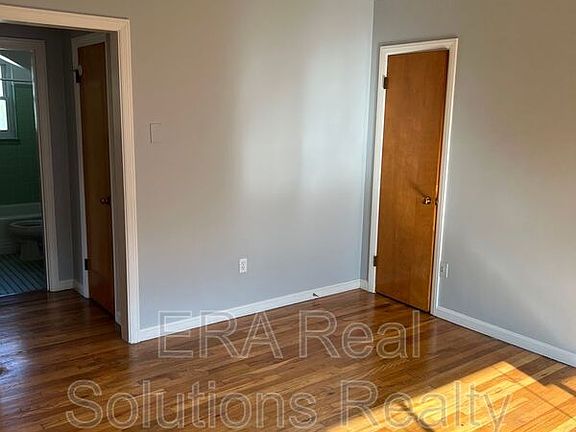 5th image of 4410 W 8th St APT 3