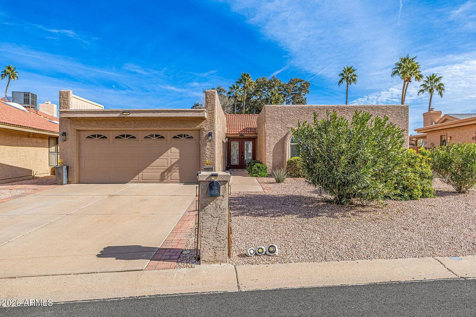 3 bed, 2.0 bath, 2204 sqft, $2,850 — Photo 2