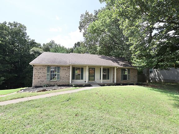 2nd image of 438 Cyprus Ct