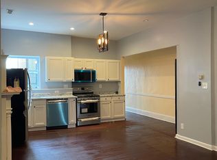 2356 Eutaw Pl APT 3, Baltimore, MD 21217