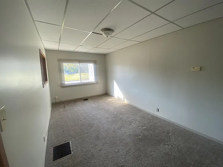 1106 W Auburn Dr — Photo 1