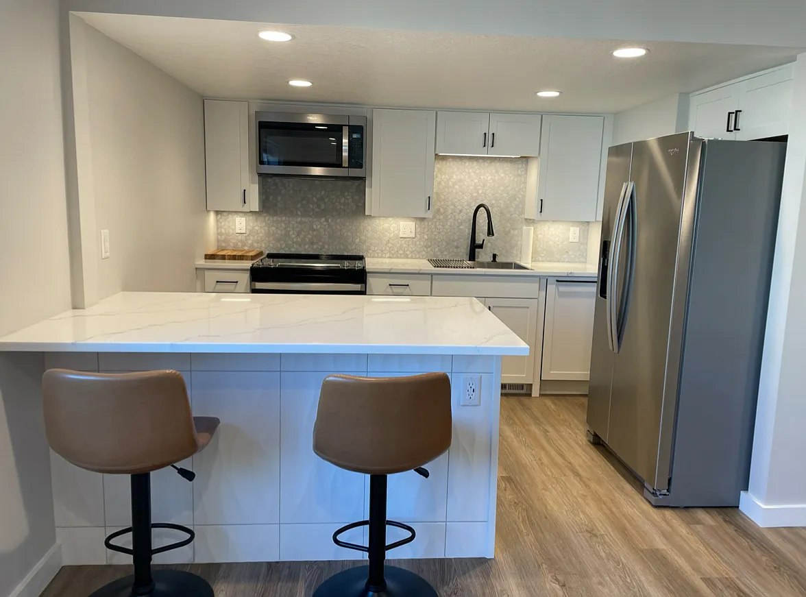 1 bed, 1000 sqft, $1,800 — Photo 2