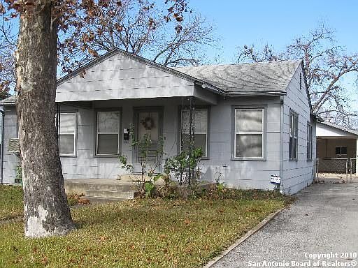 1st image of 321 Astor St