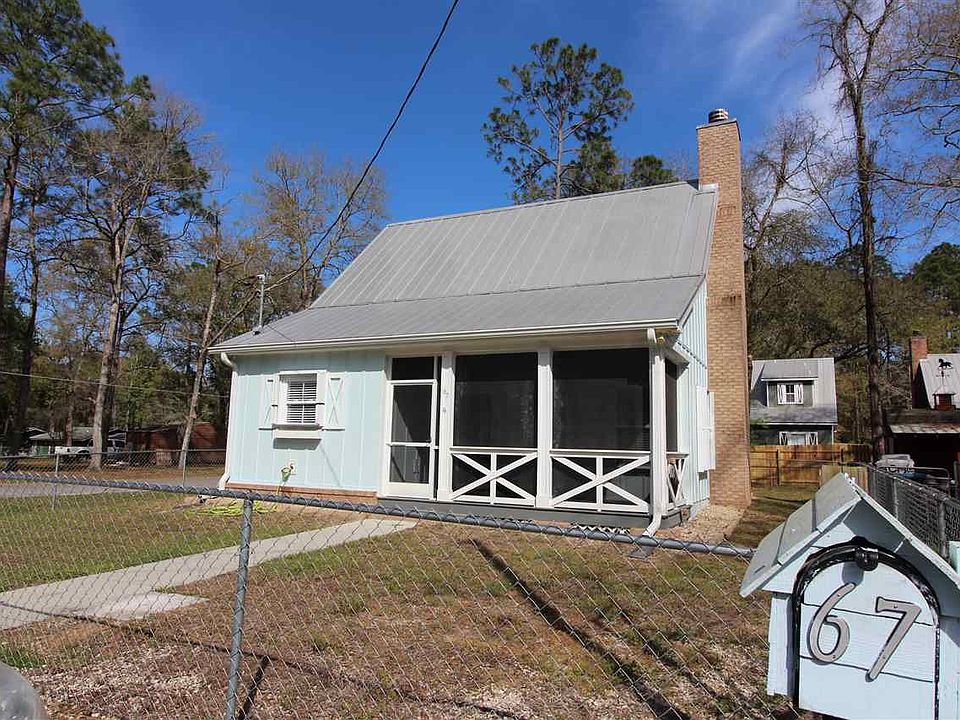 1st image of 67 Henry Dr