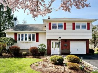 322 Main St, New Milford, NJ 07646