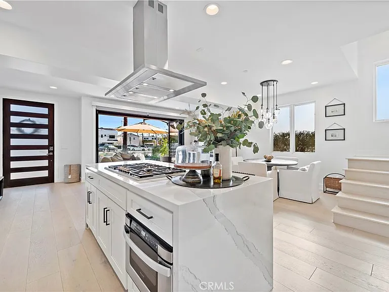 415 Marguerite Ave — Photo 24