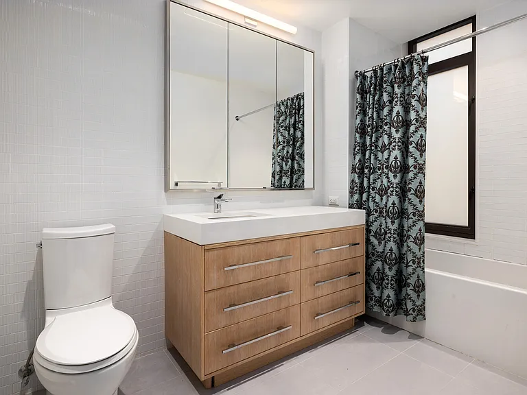 212 W 95th St #3B — Photo 8