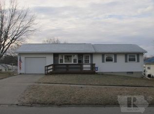 1236 Roland Ave, Chariton, IA 50049