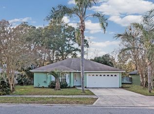 1218 Windy Willows Dr, Jacksonville, FL 32225