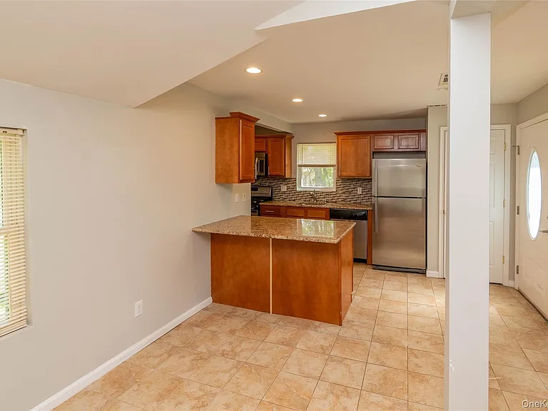 797 Forest Glen Rd — Photo 11