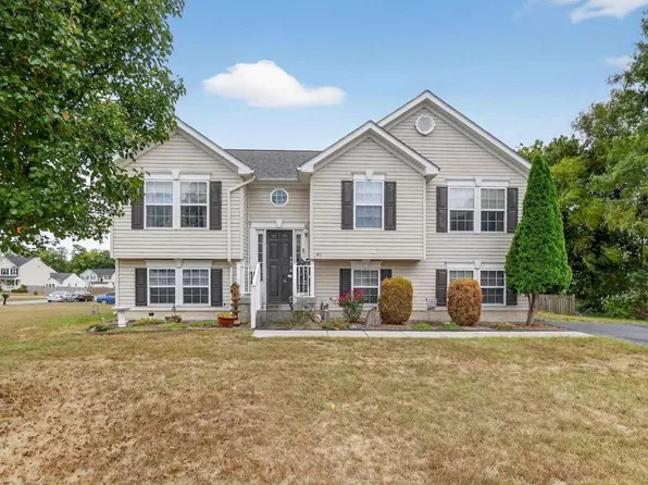 192 Amelia Dr, Hedgesville, WV 25427