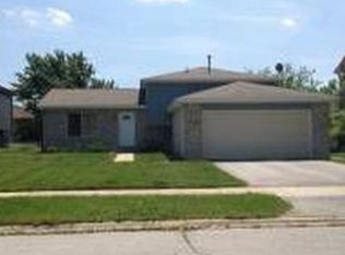 3329 Willow Ln, Markham, IL 60428