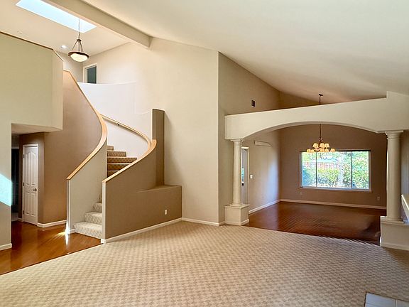 High Ceilings and inviting colors