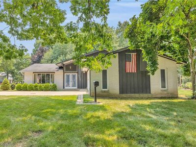 32561 Carriage Ln, Avon Lake, OH, 44012