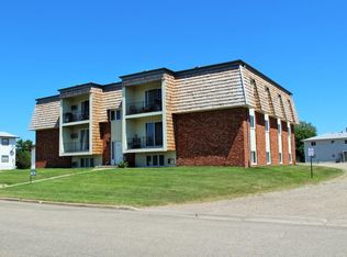 1809 5th St SE APT 9, Minot, ND 58701