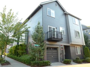 387 NE Eaton Ln, Issaquah, WA 98029