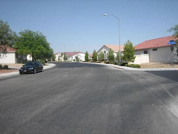 2nd image of 645 Majestic Sky Dr