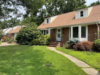 316 Arkansas Dr, Valley Stream, NY, 11580