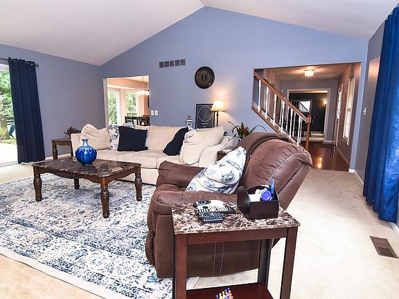 5th image of 2087 Lakelyn Ct