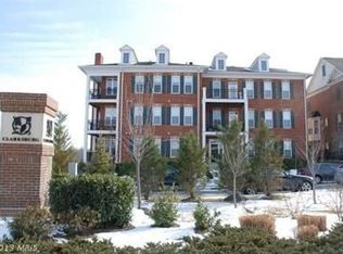 23620 Overlook Park Dr UNIT 301, Clarksburg, MD