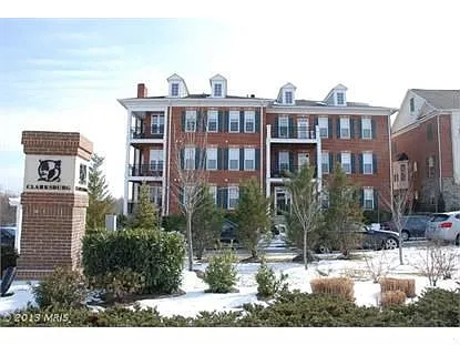 23620 Overlook Park Dr Unit 301 photo 1
