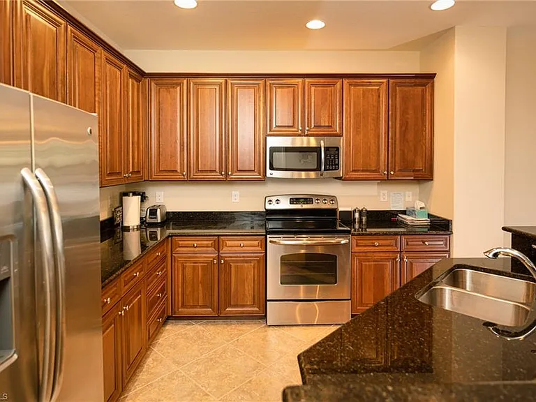 9054 Capistrano St N #4002 — Photo 6