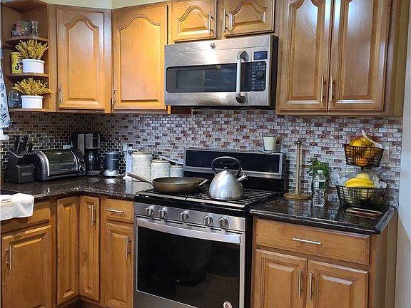 5th image of 123-30 147th St